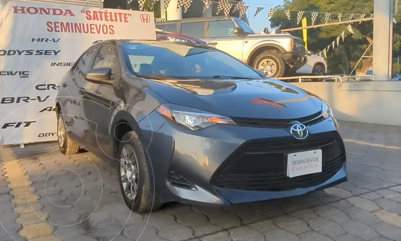 Foto Toyota Corolla Base Aut usado (2018) color Gris precio $245,900