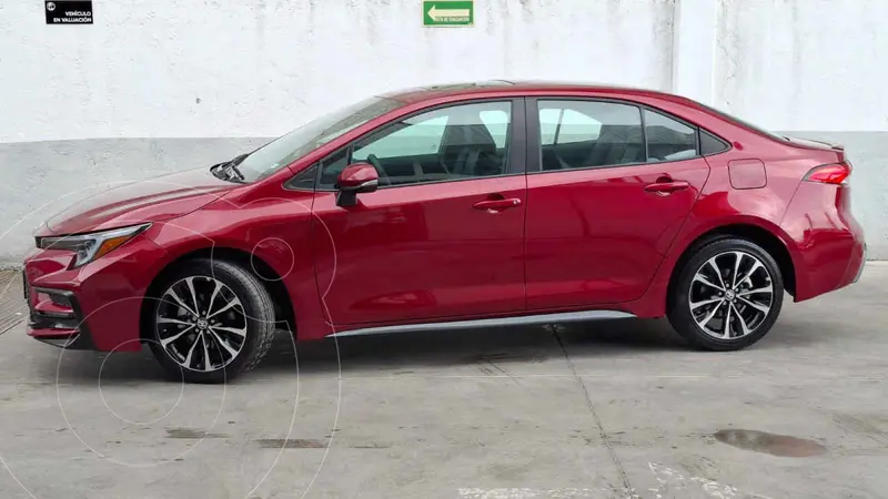 Foto Toyota Corolla SE Aut usado (2025) color Rojo precio $507,965