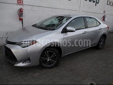 foto Toyota Corolla 4p LE L4/1.8 Aut usado (2017) color Plata precio $230,000