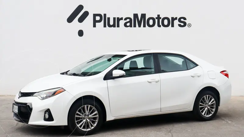 Foto Toyota Corolla S Aut usado (2014) color Blanco precio $199,000