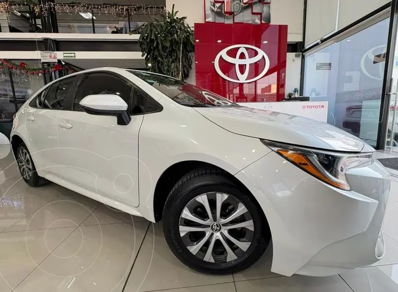 Foto Toyota Corolla LE Aut usado (2022) color Blanco financiado en mensualidades(enganche $156,750 mensualidades desde $6,734)