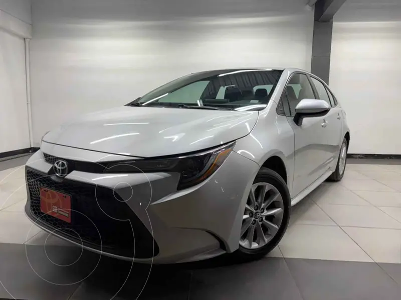 Foto Toyota Corolla LE Aut usado (2021) color Plata financiado en mensualidades(enganche $70,400 mensualidades desde $6,945)