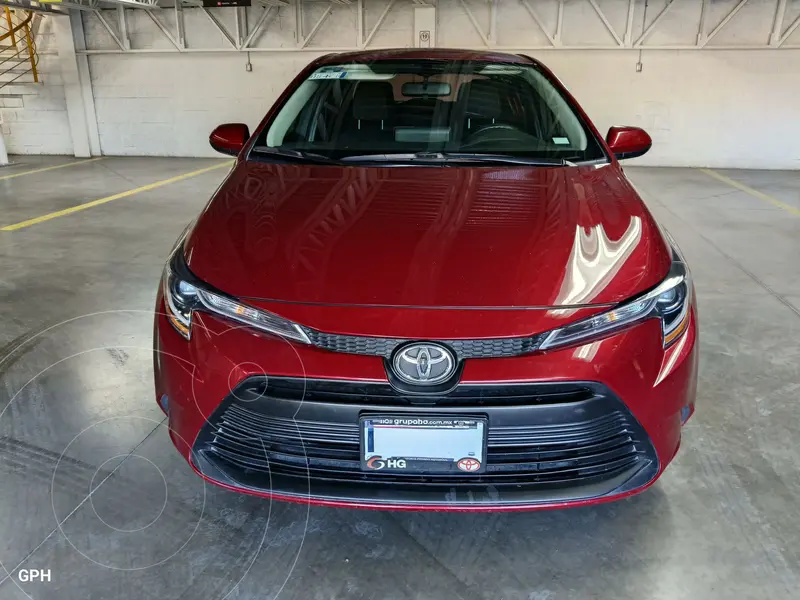 Foto Toyota Corolla LE Aut usado (2024) color Rojo precio $368,000