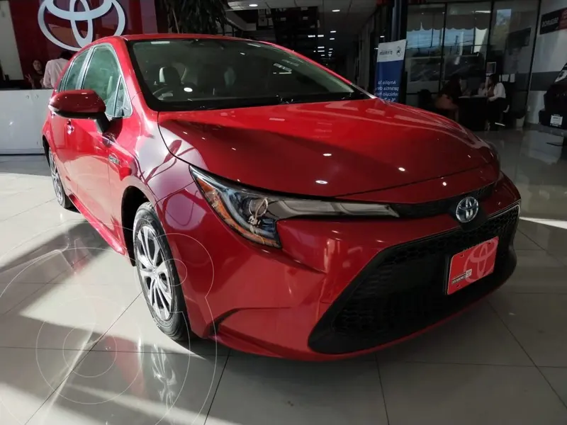Foto Toyota Corolla LE Aut usado (2021) color Rojo precio $368,000