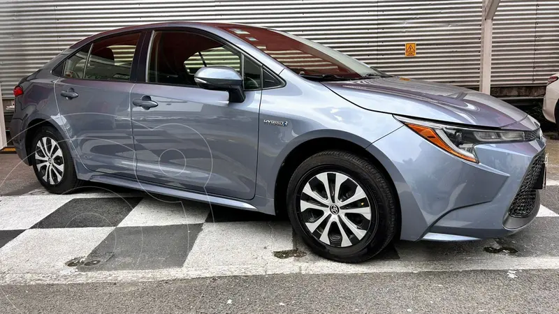 Foto Toyota Corolla LE Aut usado (2021) color Gris precio $365,000