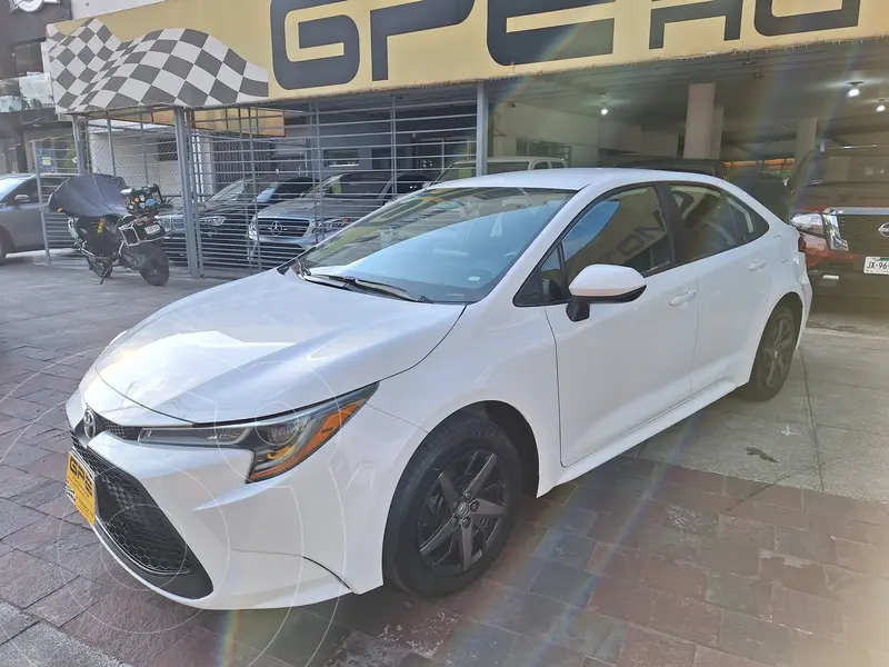 Foto Toyota Corolla LE Aut usado (2020) color Blanco precio $288,000