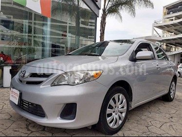 foto Toyota Corolla LE 1.8L usado (2013) color Plata precio $165,000