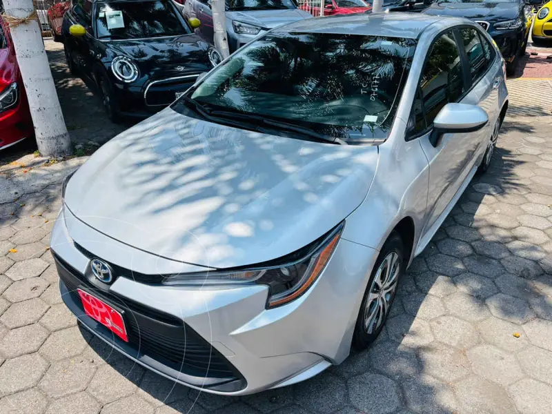 Foto Toyota Corolla LE Aut usado (2025) color Plata financiado en mensualidades(enganche $125,506 mensualidades desde $11,148)