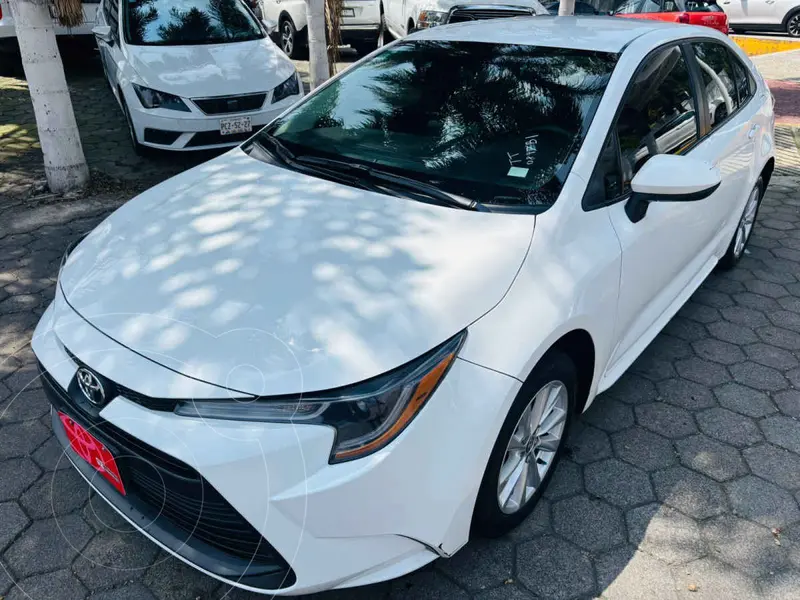 Foto Toyota Corolla LE Aut usado (2024) color Blanco financiado en mensualidades(enganche $82,506 mensualidades desde $7,328)