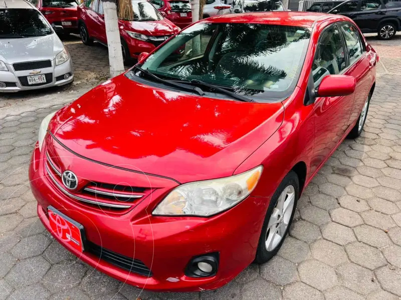 Foto Toyota Corolla XLE 1.8L Aut usado (2013) color Rojo precio $157,000