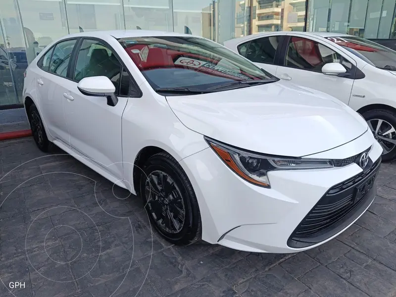 Foto Toyota Corolla Base Aut usado (2023) color Blanco precio $389,000