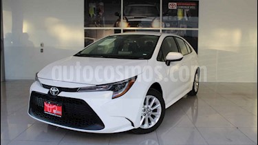 foto Toyota Corolla LE 1.8L Aut usado (2020) color Blanco precio $322,000