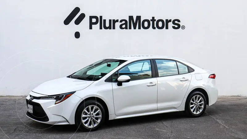 Foto Toyota Corolla LE Aut usado (2021) color Blanco financiado en mensualidades(enganche $73,480 mensualidades desde $6,261)