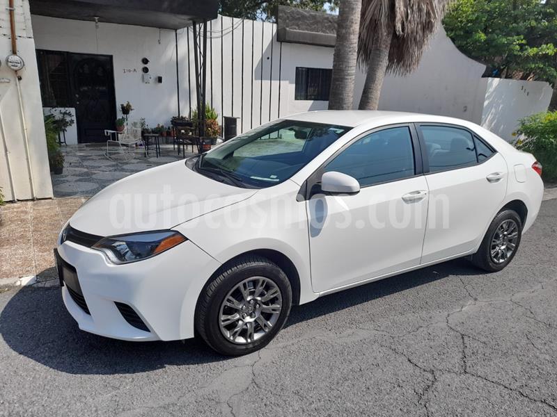Toyota Corolla Base usado (2014) color Blanco precio $153,000