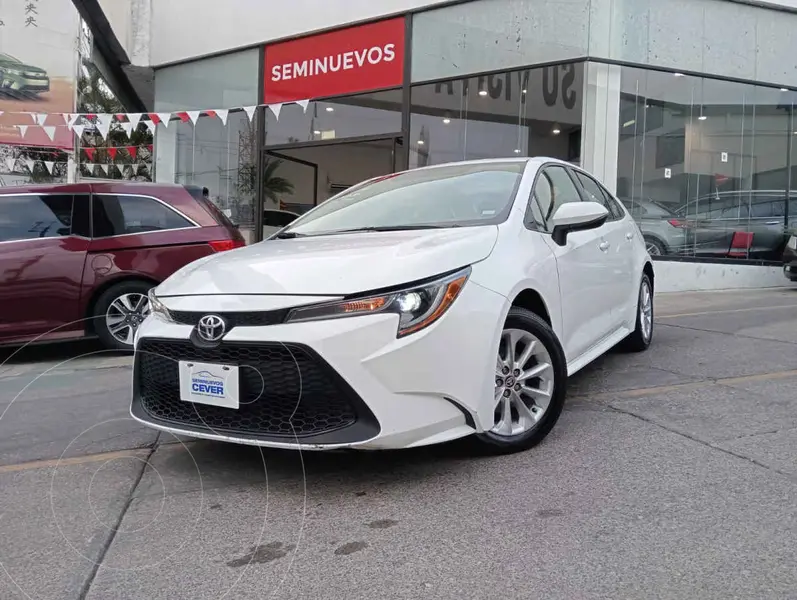 Foto Toyota Corolla LE Aut usado (2022) color Blanco precio $337,600