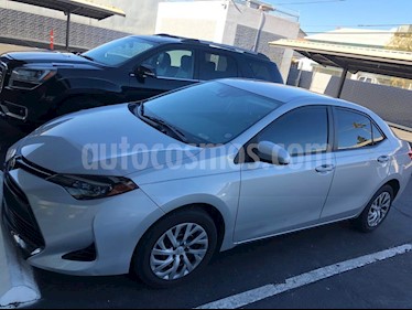 Toyota Corolla 1.8 AT usado (2018) color Plata precio BoF26.450