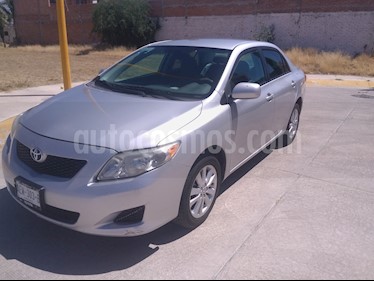 foto Toyota Corolla XLE 1.8L Aut usado (2009) color Plata precio $124,000
