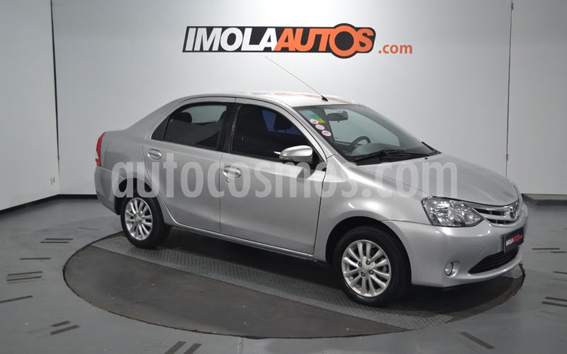 foto Toyota Etios Sedán XLS usado (2014) color Plata precio $790.000