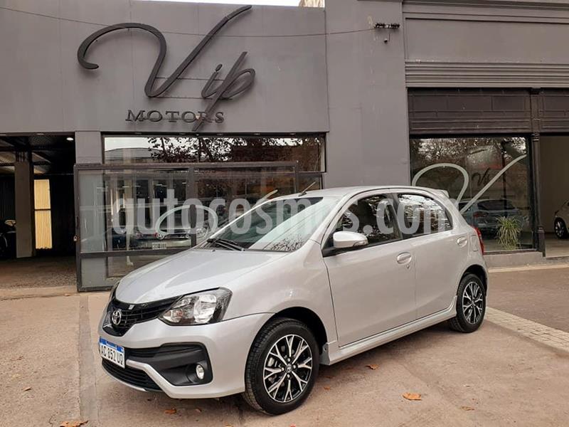 Toyota Etios Sedan XLS Aut usado (2018) color Gris Claro precio $930.000