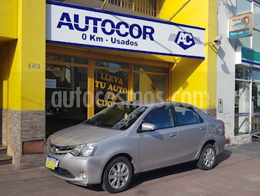 Toyota Etios Sedan XLS usado (2016) color Gris Claro precio $545.000
