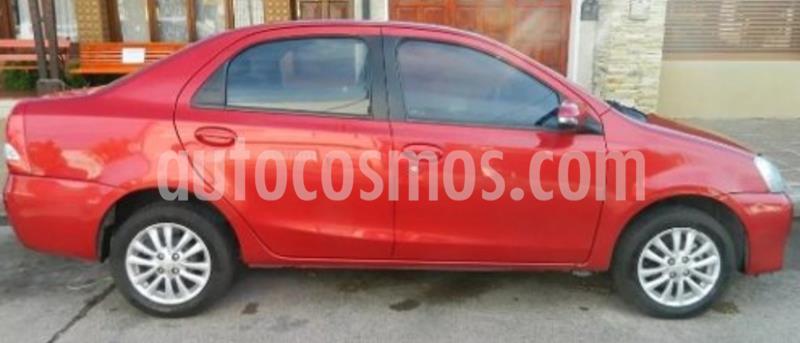 foto Toyota Etios Sedán XLS 2015/2016 usado (2015) color Rojo precio $635.000