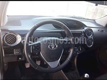 Foto Toyota Etios Sedan XLS usado (2016) color Gris Oscuro precio $450.000