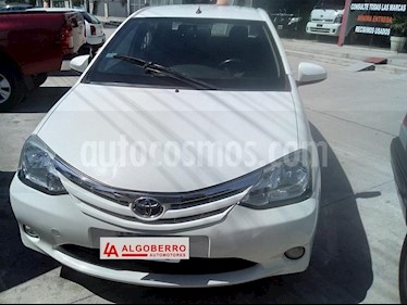 foto Toyota Etios Sedán XLS usado (2014) precio $340.000
