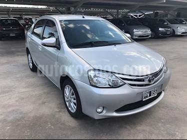 foto Toyota Etios Sedán XLS usado (2016) color Gris Claro precio $575.000