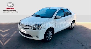 foto Toyota Etios Sedán XLS usado (2017) color Blanco precio $480.000
