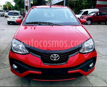 foto Toyota Etios Sedán XLS usado (2019) color Rojo precio $598.000