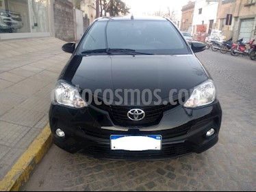 foto Toyota Etios Sedán XLS usado (2017) color Negro precio $495.000