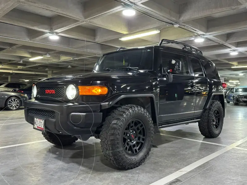 Foto Toyota FJ Cruiser Premium usado (2008) color Negro precio $309,800