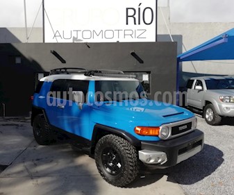 foto Toyota FJ Cruiser Premium usado (2008) color Azul Cielo precio $295,000