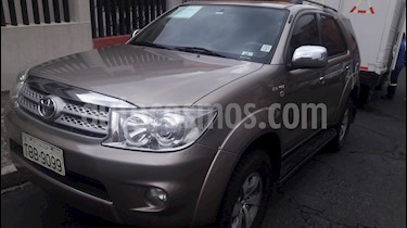 Foto venta Auto usado Toyota Fortuner 2.7L 4x4 Full (2011) color Bronce precio u$s28.900