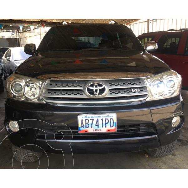 Toyota Fortuner 4.0L Aut 4x2 usado (2011) color Azul Oceano precio BoF20.000