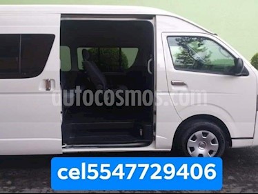 Foto Toyota Hiace 2.7L Bus Commuter 15 Pas usado (2010) color Blanco precio $125,000