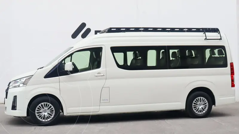 Foto Toyota Hiace 12 Pasajeros usado (2022) color Blanco precio $679,000