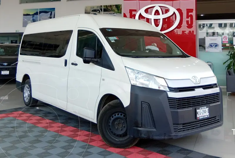 Foto Toyota Hiace Ventana Superlarga usado (2023) color Blanco precio $620,000