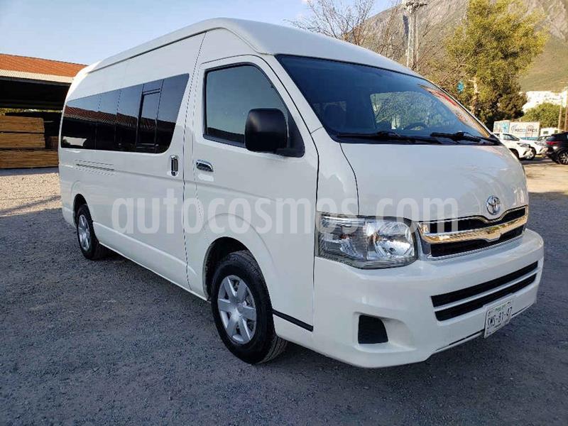 Toyota Hiace 2.7L Bus 15 Pas usado (2011) color Blanco precio $249,000