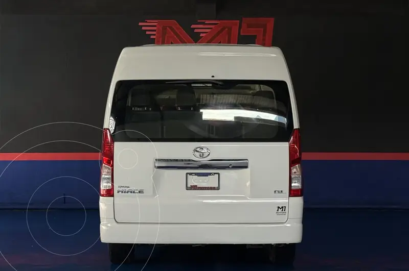toyota hiace