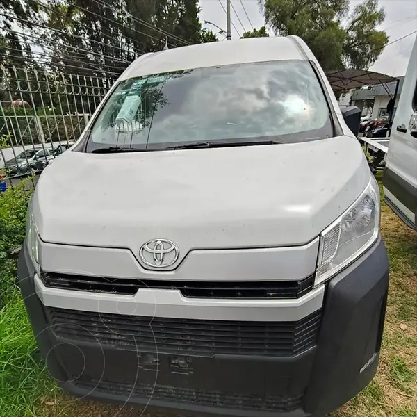 Foto Toyota Hiace Panel Superlarga usado (2023) color Blanco precio $549,000