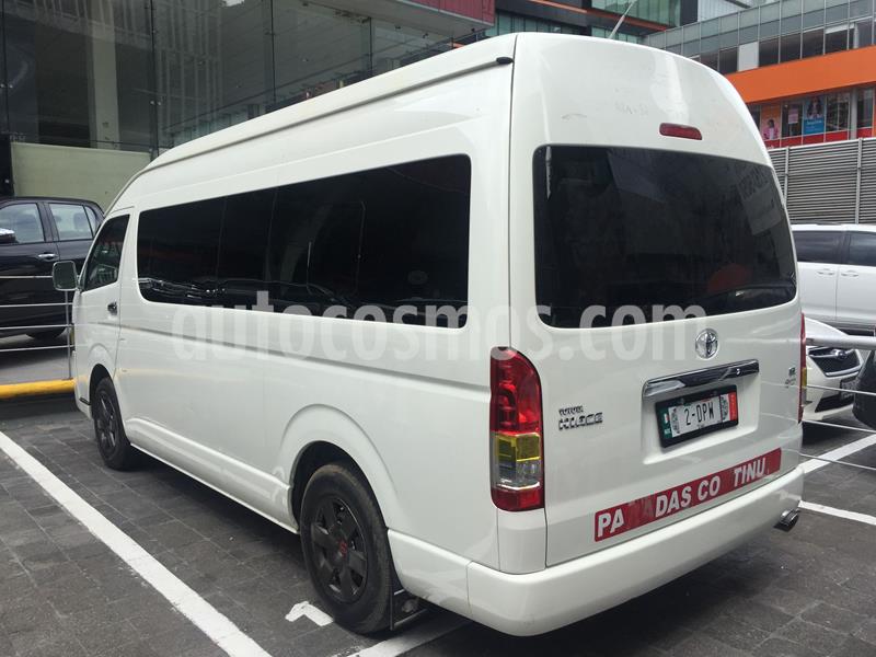 foto Toyota Hiace 2.7L Bus 15 Pas usado (2018) color Blanco precio $395,000