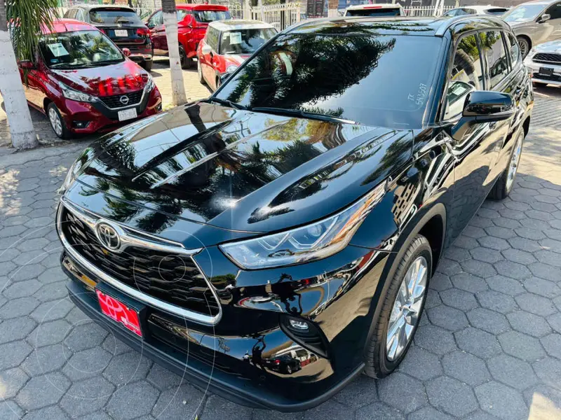 Foto Toyota Highlander HEV Limited usado (2025) color Negro financiado en mensualidades(enganche $257,194 mensualidades desde $22,845)