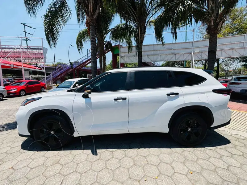 toyota highlander-hev