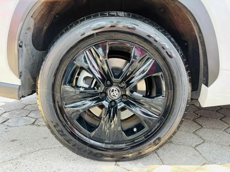 toyota highlander-hev