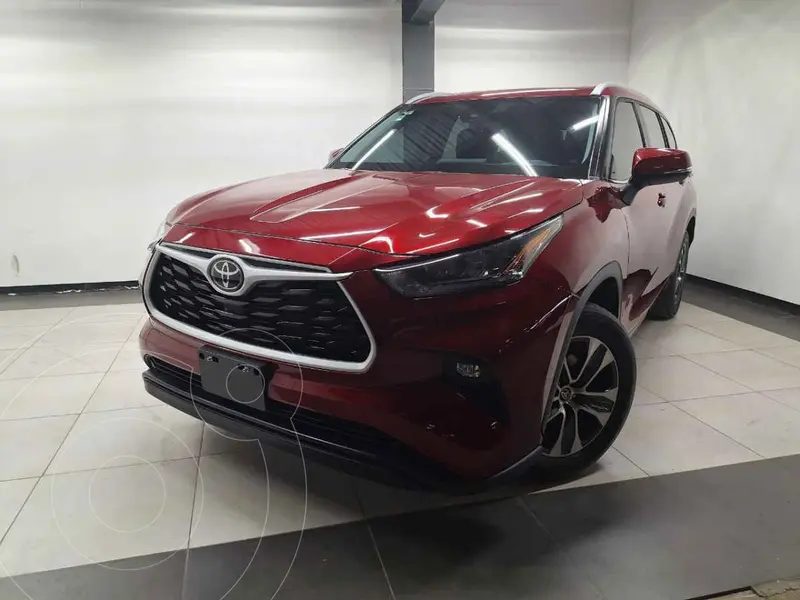 Toyota Highlander HEV XLE (2025)