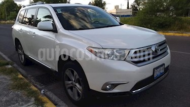 foto Toyota Highlander 5P LIMITED TA CLIMATRONIC PIEL 6 CD QC RA-19 4X4 usado (2013) color Blanco precio $240,000