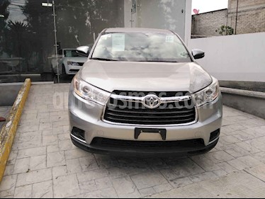 Foto venta Auto usado Toyota Highlander LE (2016) color Gris precio $330,000
