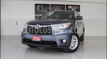 foto Toyota Highlander LE usado (2015) color Azul precio $300,000