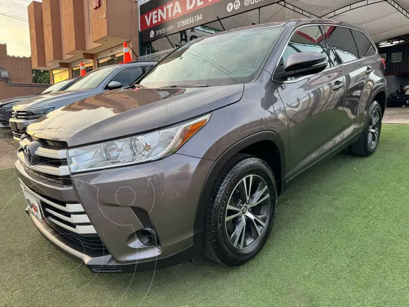 Foto Toyota Highlander LE usado (2019) color Gris precio $389,999